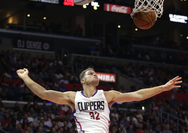 Εντυπωσιακοί οι Κλίπερς, νίκες για Χοκς και Γκρίζλις